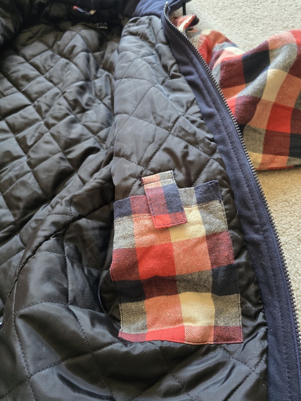 Dakota WorkPro Men’s Medium Plaid Quilted Hooded Work Jacket - Picture 11 of 14